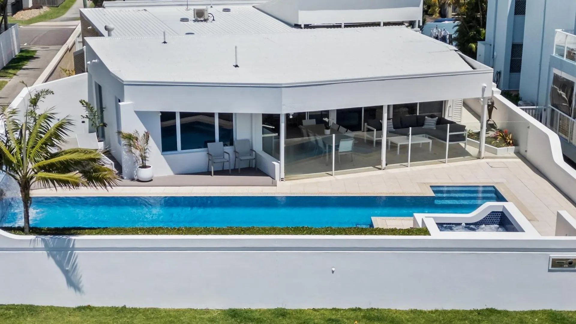The Beach House At Alex Alexandra Headland 0*,  Australia