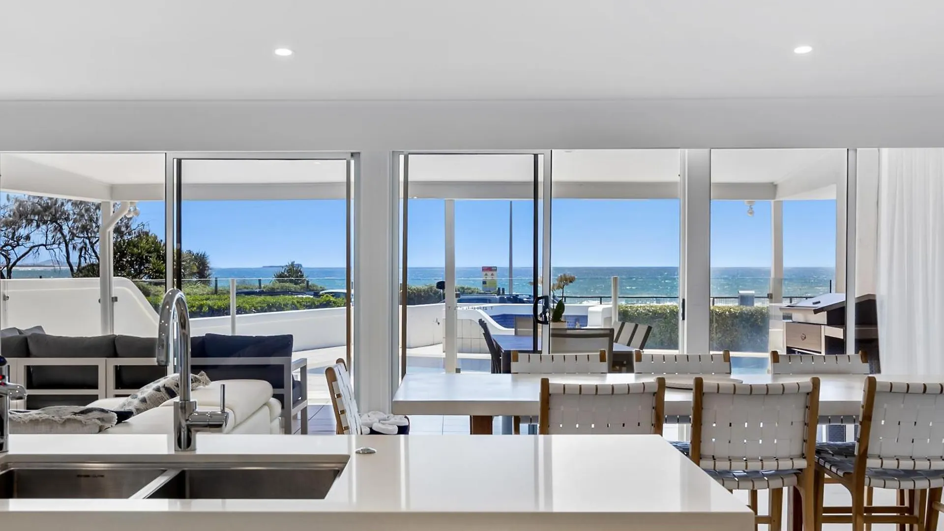 Holiday home The Beach House At Alex Alexandra Headland Australia